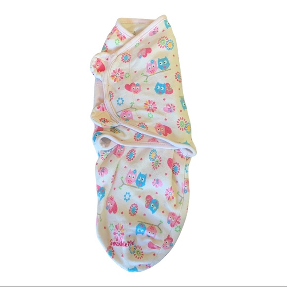 **SOLD** Baby Girl Swaddle Me Velcro Swaddle Bundle - Picture 3 of 8